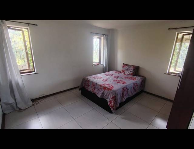 3 BEDROOM HOUSE FOR SALE IN SEA VIEW